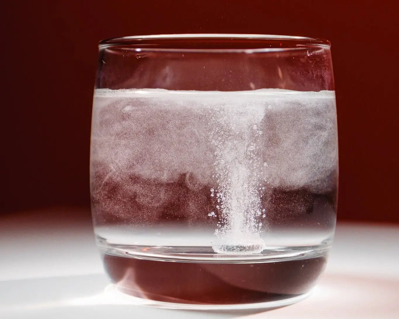 Hydrogen Tablets vs. Bottled Hydrogen Water: Which is More Effective? - HEALR